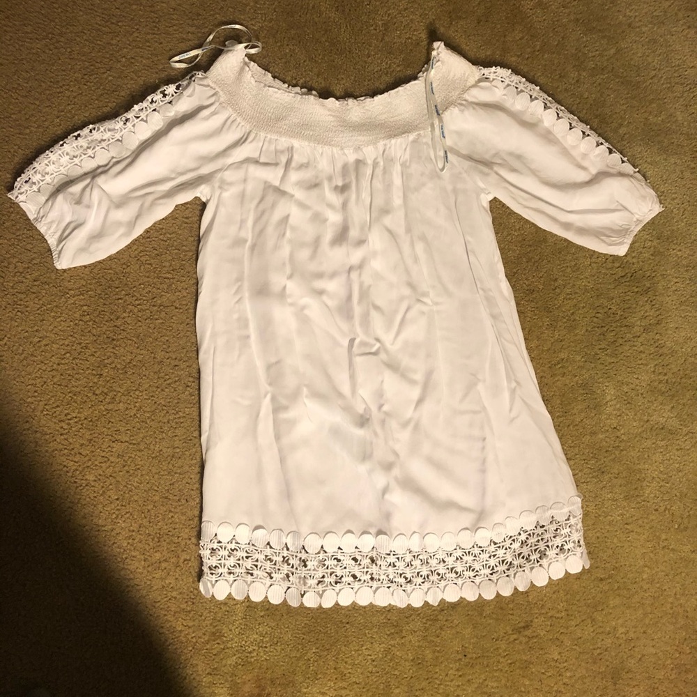 White beach dress